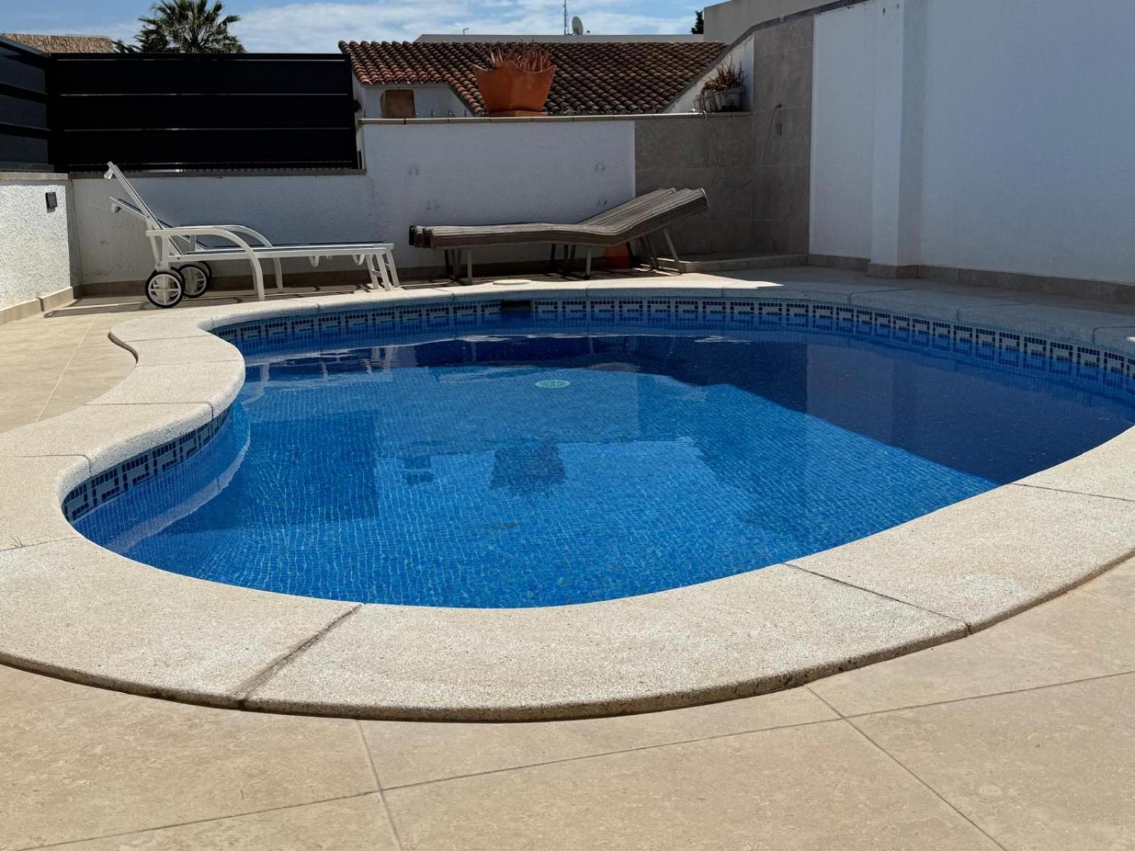 Villa Raquel Koky Empuriabrava Esterno foto